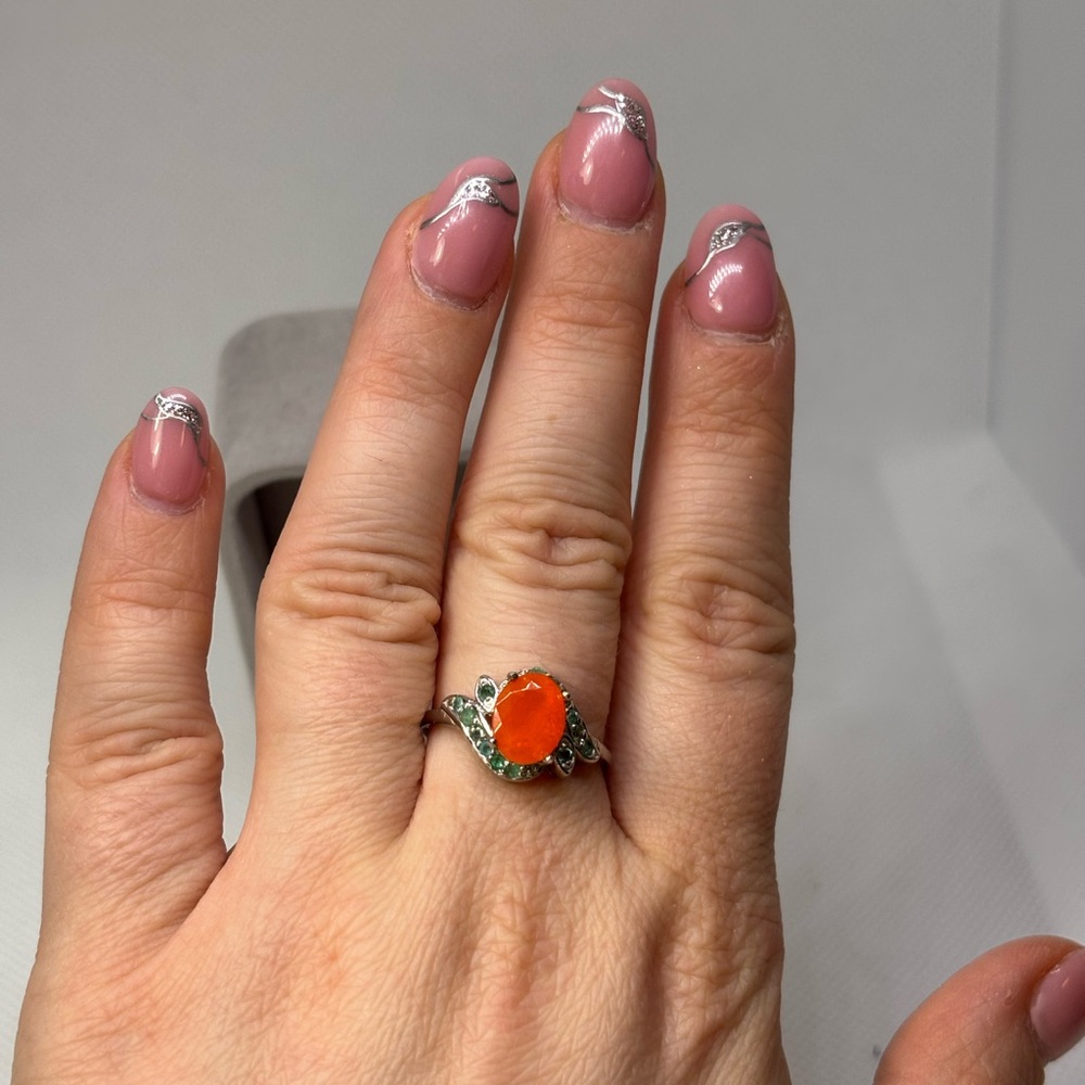 925 Sterling Silver Orange Opal & Emerald Ring, size 8 - Picture 8 of 10